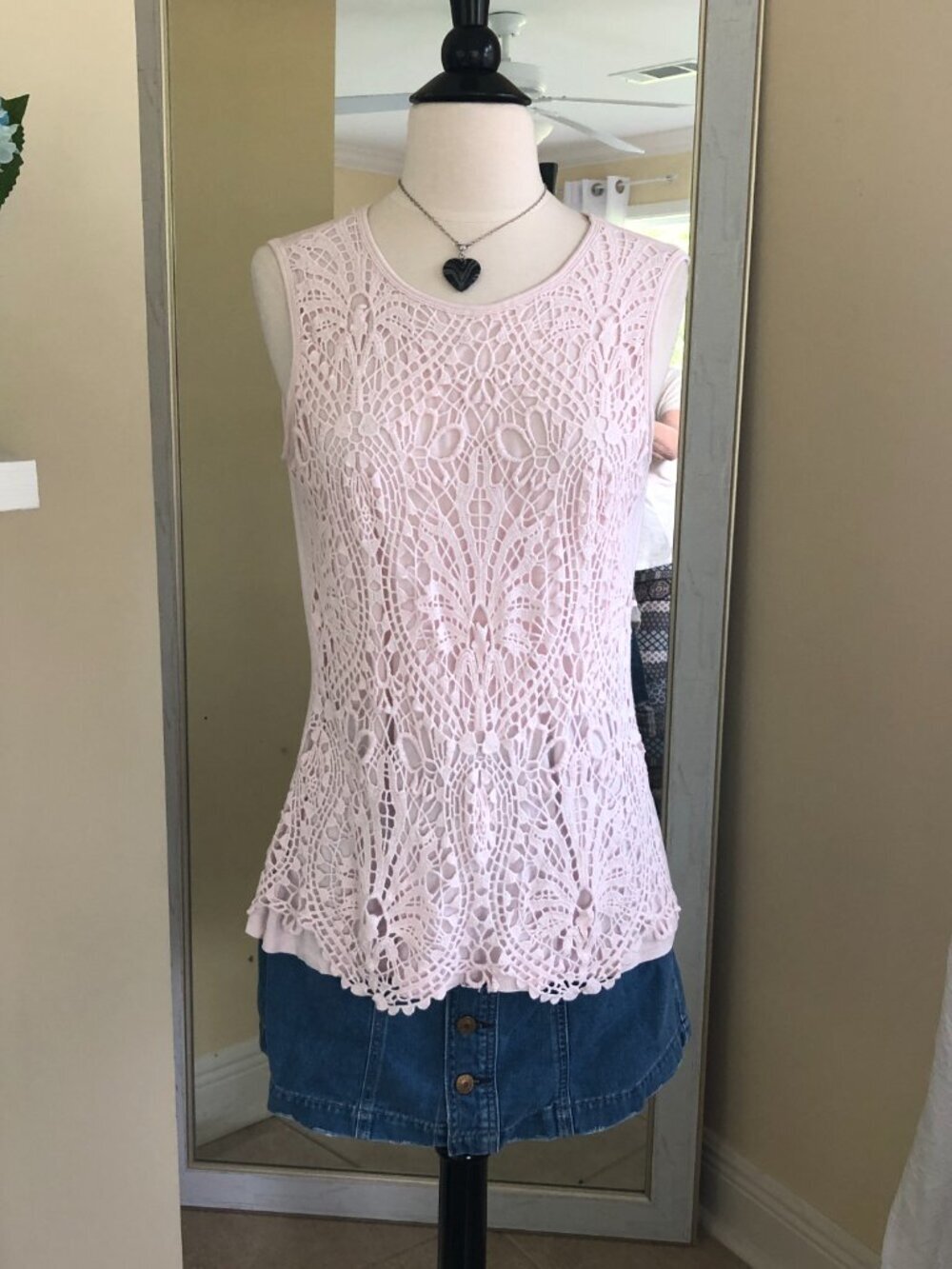 All Over Lace Pastel Pink Tank Top Medium - Picture 6 of 10